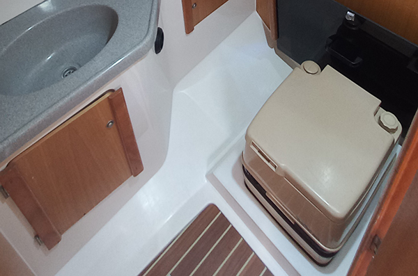 Maxus 28 Prestige ''Nela''