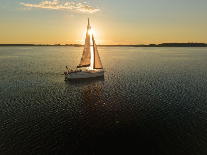 Maxus 28 ''Waverunner''